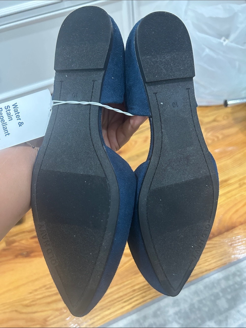 Old Navy Faux suede Navy Pointed D'Orsay Flats - Picture 5 of 9